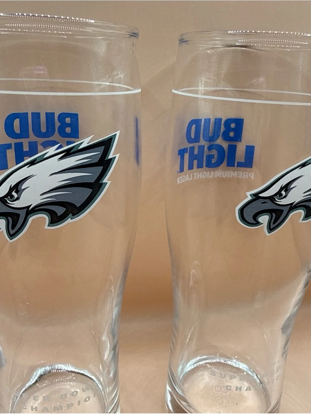 Set of 2 Vintage NFL Philadelphia Eagles Bud Light Beer Glass Super Bowl 1982